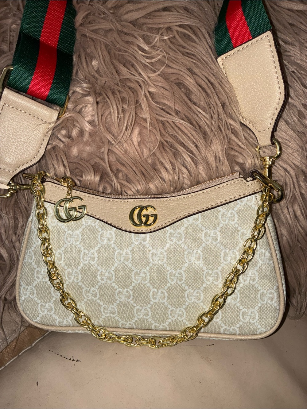 Gucci Beige Monogram GG Chain Shoulder / crossbody Bag